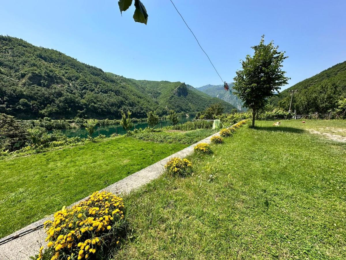 Guest House Florini 2023 Fierze Exterior foto